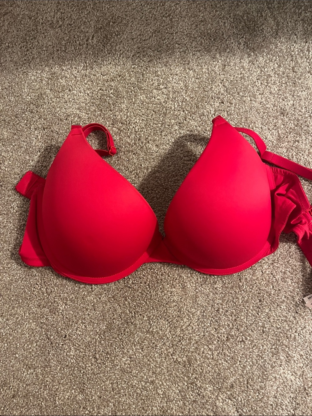 PINK Victoria's Secret Red Moulded Push-Up Bra